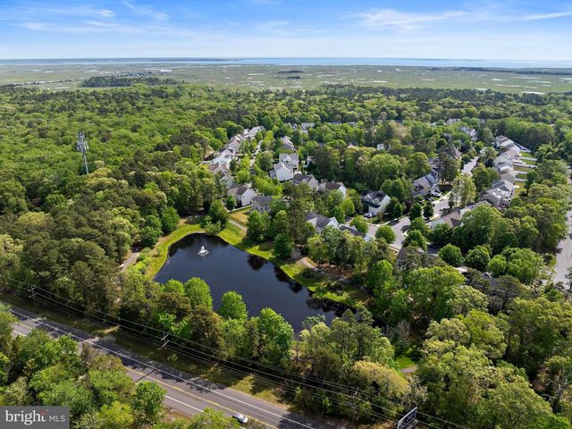 125 KENSINGTON DR, Galloway, NJ 08205