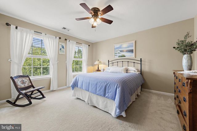 125 KENSINGTON DR, Galloway, NJ 08205