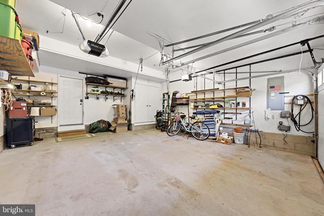 125 KENSINGTON DR, Galloway, NJ 08205