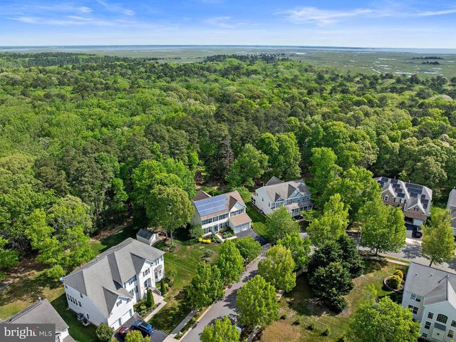 125 KENSINGTON DR, Galloway, NJ 08205