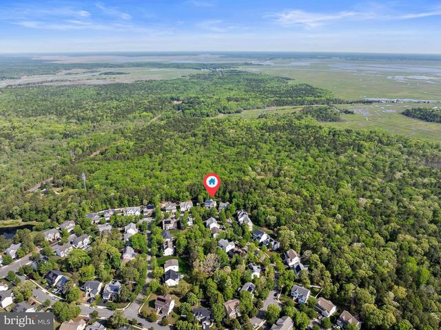 125 KENSINGTON DR, Galloway, NJ 08205