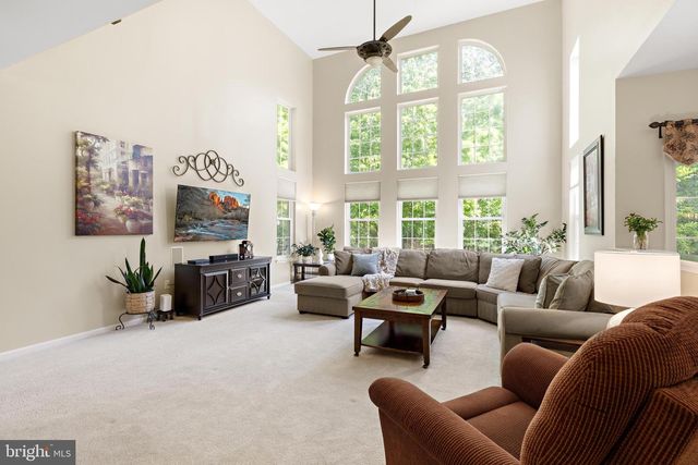 125 KENSINGTON DR, Galloway, NJ 08205