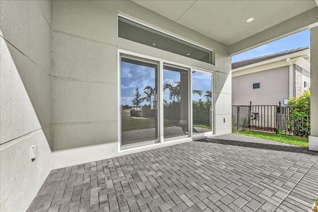 10161 TIMBER CREEK Way, Palm Beach Gardens, FL 33412