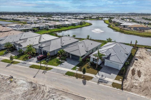 10161 TIMBER CREEK Way, Palm Beach Gardens, FL 33412