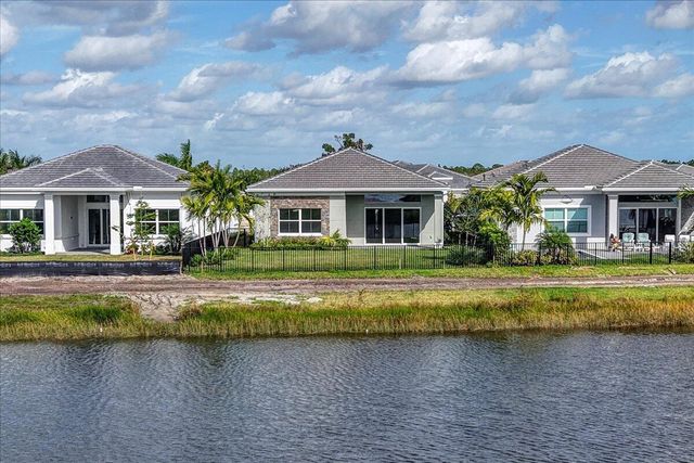 10161 TIMBER CREEK Way, Palm Beach Gardens, FL 33412