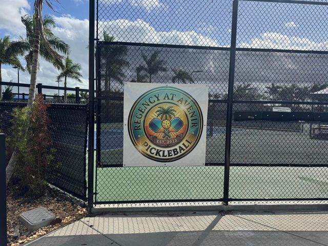 10161 TIMBER CREEK Way, Palm Beach Gardens, FL 33412