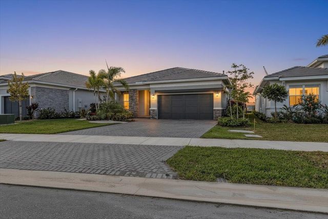 10161 TIMBER CREEK Way, Palm Beach Gardens, FL 33412