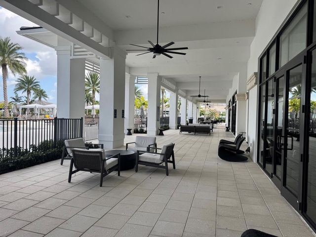 10161 TIMBER CREEK Way, Palm Beach Gardens, FL 33412