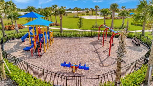 15335 SERENE SHORES LOOP, Bradenton, FL 34211