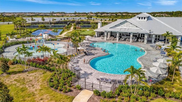 15335 SERENE SHORES LOOP, Bradenton, FL 34211