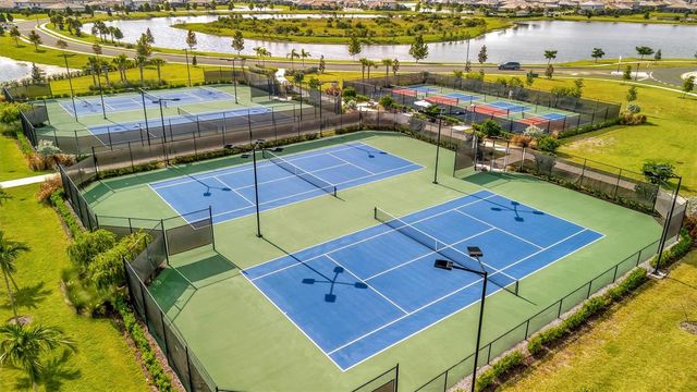 15335 SERENE SHORES LOOP, Bradenton, FL 34211