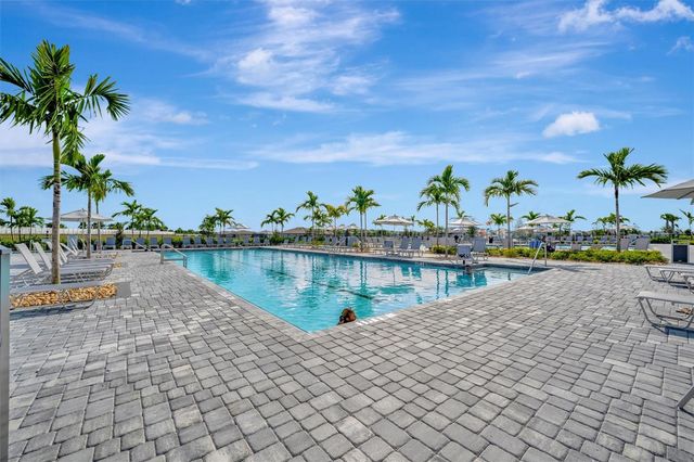15335 SERENE SHORES LOOP, Bradenton, FL 34211