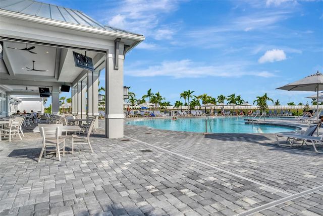 15335 SERENE SHORES LOOP, Bradenton, FL 34211