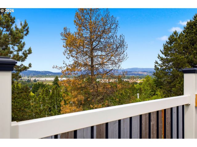 851 Sw SUNSET Way 28, Troutdale, OR 97060