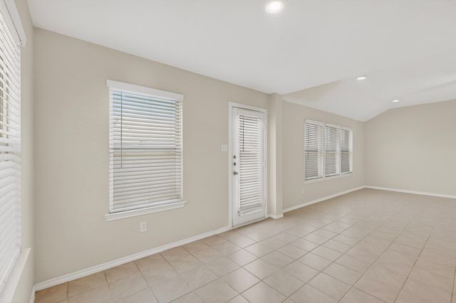 1901 Princeton Avenue, Farmersville, TX 75442