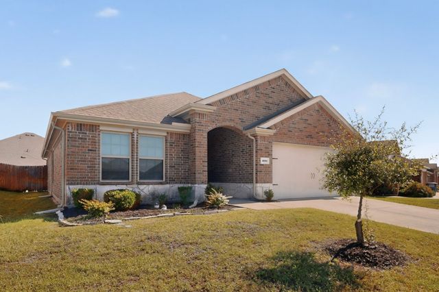 1901 Princeton Avenue, Farmersville, TX 75442