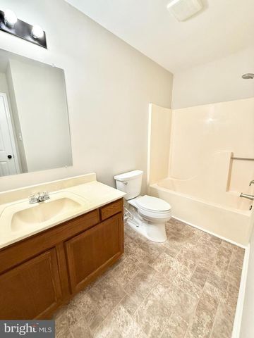 313 CANNON DR, Ruther Glen, VA 22546