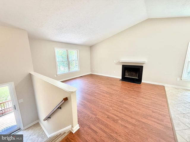 313 CANNON DR, Ruther Glen, VA 22546