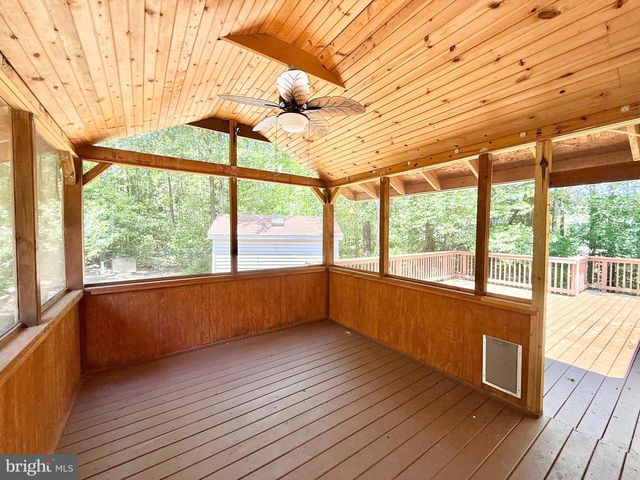 313 CANNON DR, Ruther Glen, VA 22546