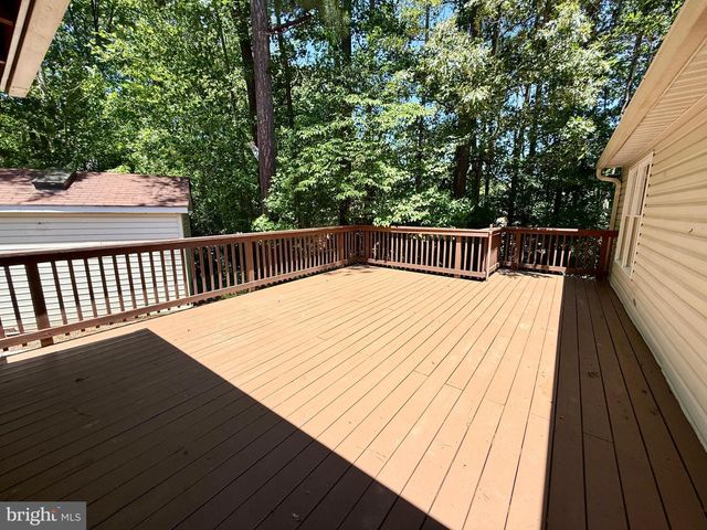 313 CANNON DR, Ruther Glen, VA 22546