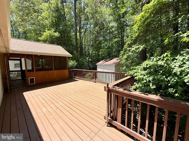 313 CANNON DR, Ruther Glen, VA 22546
