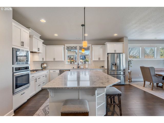 11624 Nw 2ND Ct, Vancouver, WA 98685