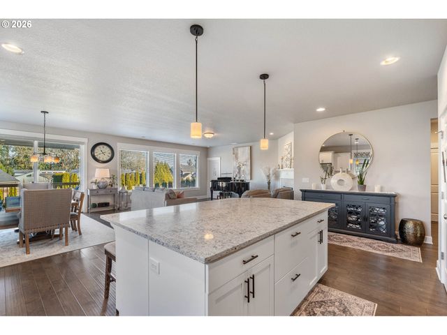 11624 Nw 2ND Ct, Vancouver, WA 98685