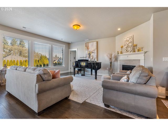 11624 Nw 2ND Ct, Vancouver, WA 98685