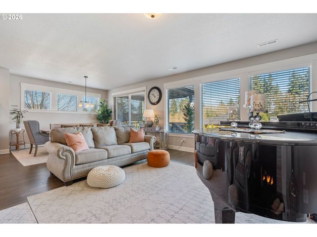 11624 Nw 2ND Ct, Vancouver, WA 98685