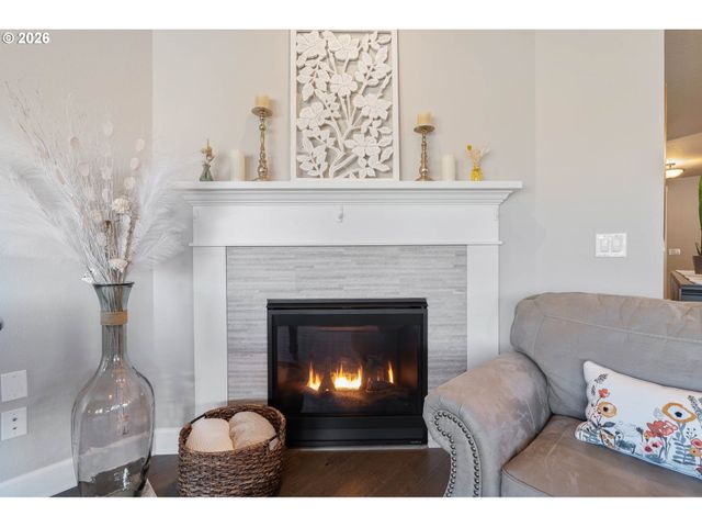 11624 Nw 2ND Ct, Vancouver, WA 98685