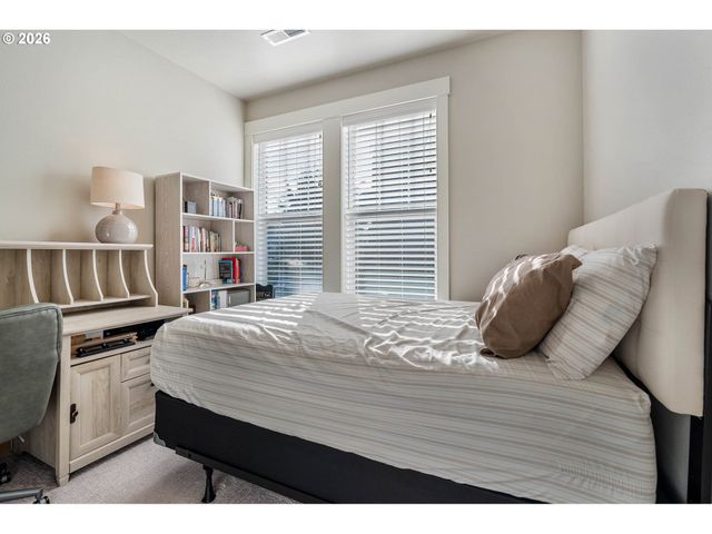 11624 Nw 2ND Ct, Vancouver, WA 98685