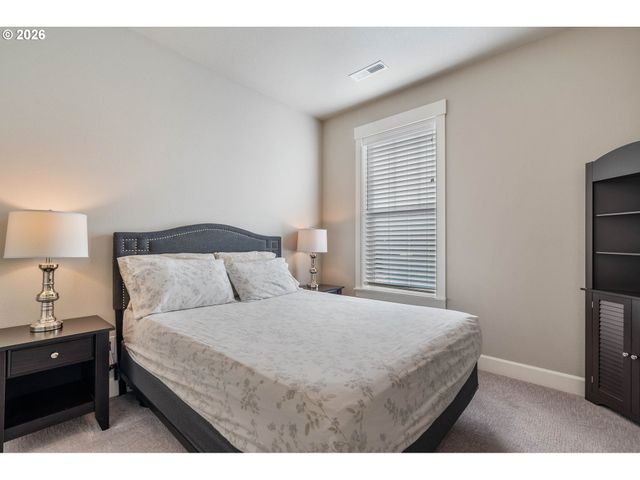 11624 Nw 2ND Ct, Vancouver, WA 98685