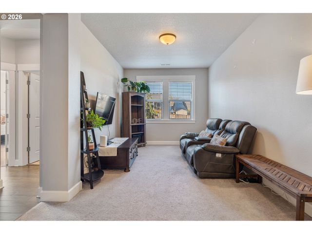 11624 Nw 2ND Ct, Vancouver, WA 98685