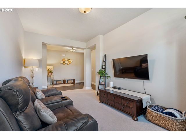 11624 Nw 2ND Ct, Vancouver, WA 98685