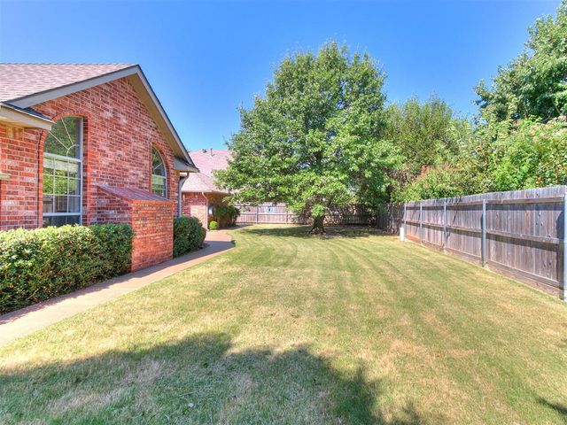 3901 Annalane Drive, Norman, OK 73072