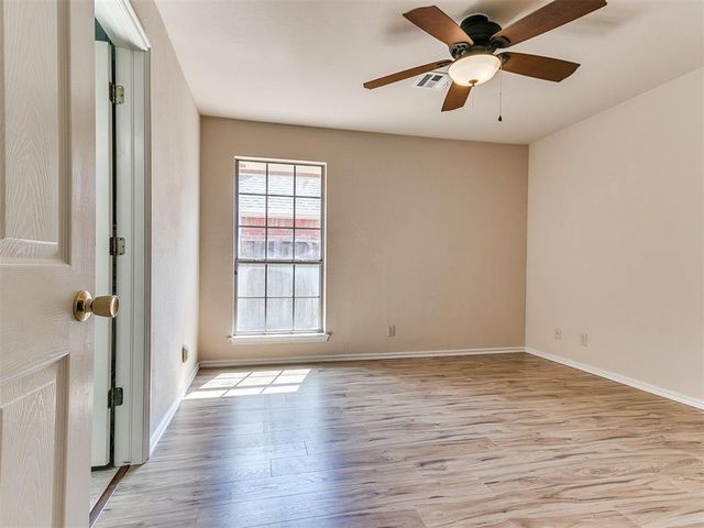 3901 Annalane Drive, Norman, OK 73072