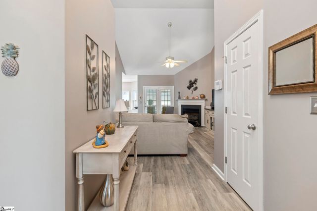 611 Heathrow Court, Moore, SC 29369