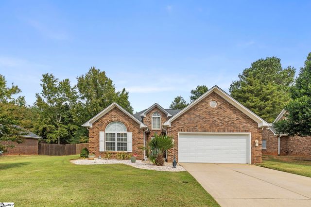 611 Heathrow Court, Moore, SC 29369