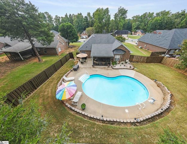 611 Heathrow Court, Moore, SC 29369