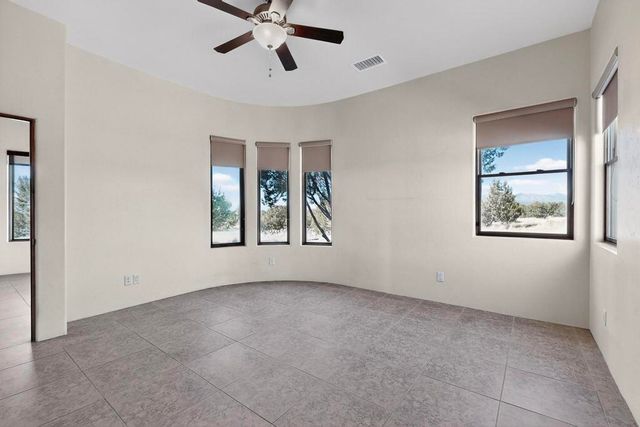 102 Rocking R L Road, Mountainair, NM 87036