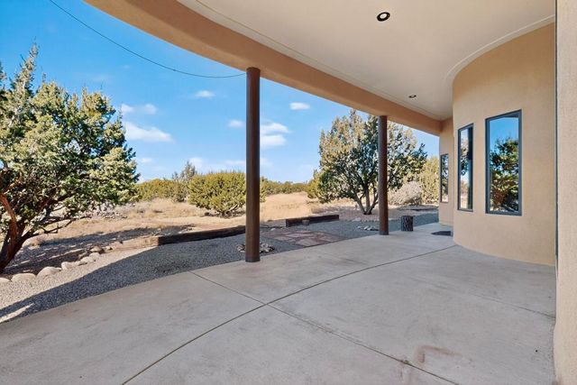 102 Rocking R L Road, Mountainair, NM 87036