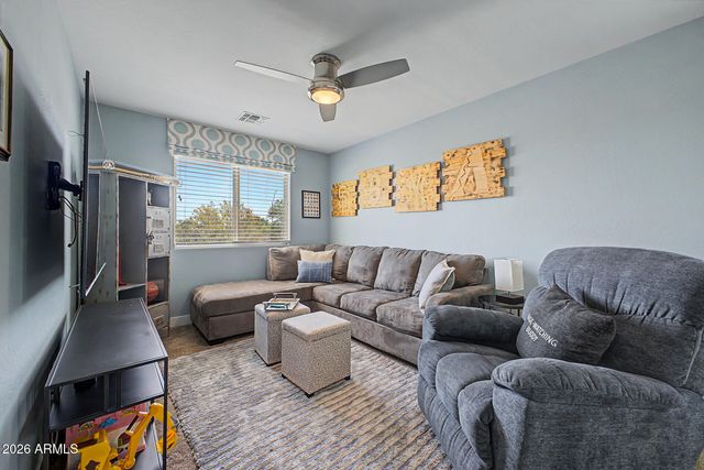 8864 W CAMERON Drive, Peoria, AZ 85345