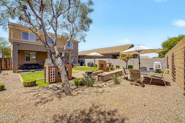 8864 W CAMERON Drive, Peoria, AZ 85345