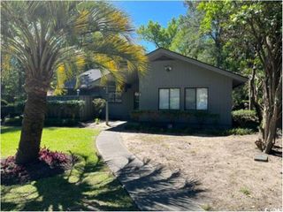 958 Oakwood Ln., Myrtle Beach, SC 29572