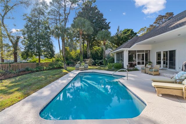 107 Pine Tree, St Simons Island, GA 31522