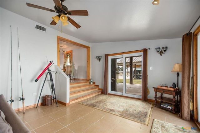 1067 County Road 307 N, Port Lavaca, TX 77979