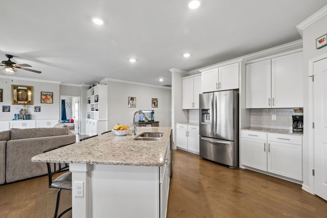 9003 Lockeland Dr, Spring Hill, TN 37174
