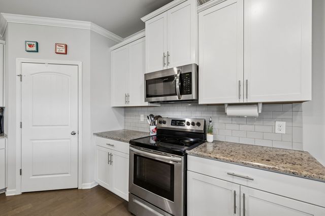 9003 Lockeland Dr, Spring Hill, TN 37174