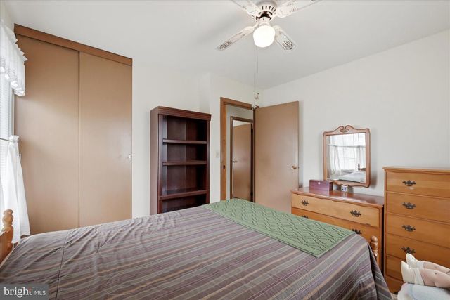814 W 15TH ST, Front Royal, VA 22630