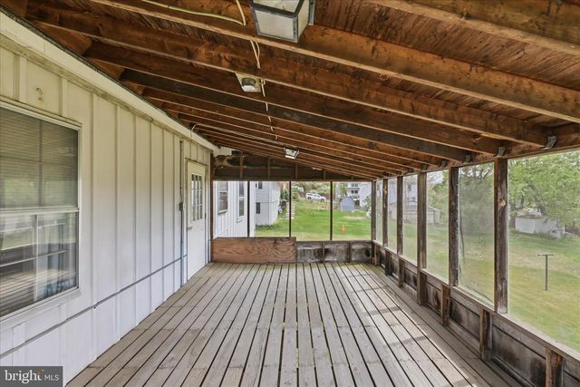 814 W 15TH ST, Front Royal, VA 22630